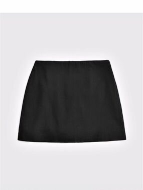 Abercrombie & Fitch Mini Skirt in Black & White Size Medium NWT